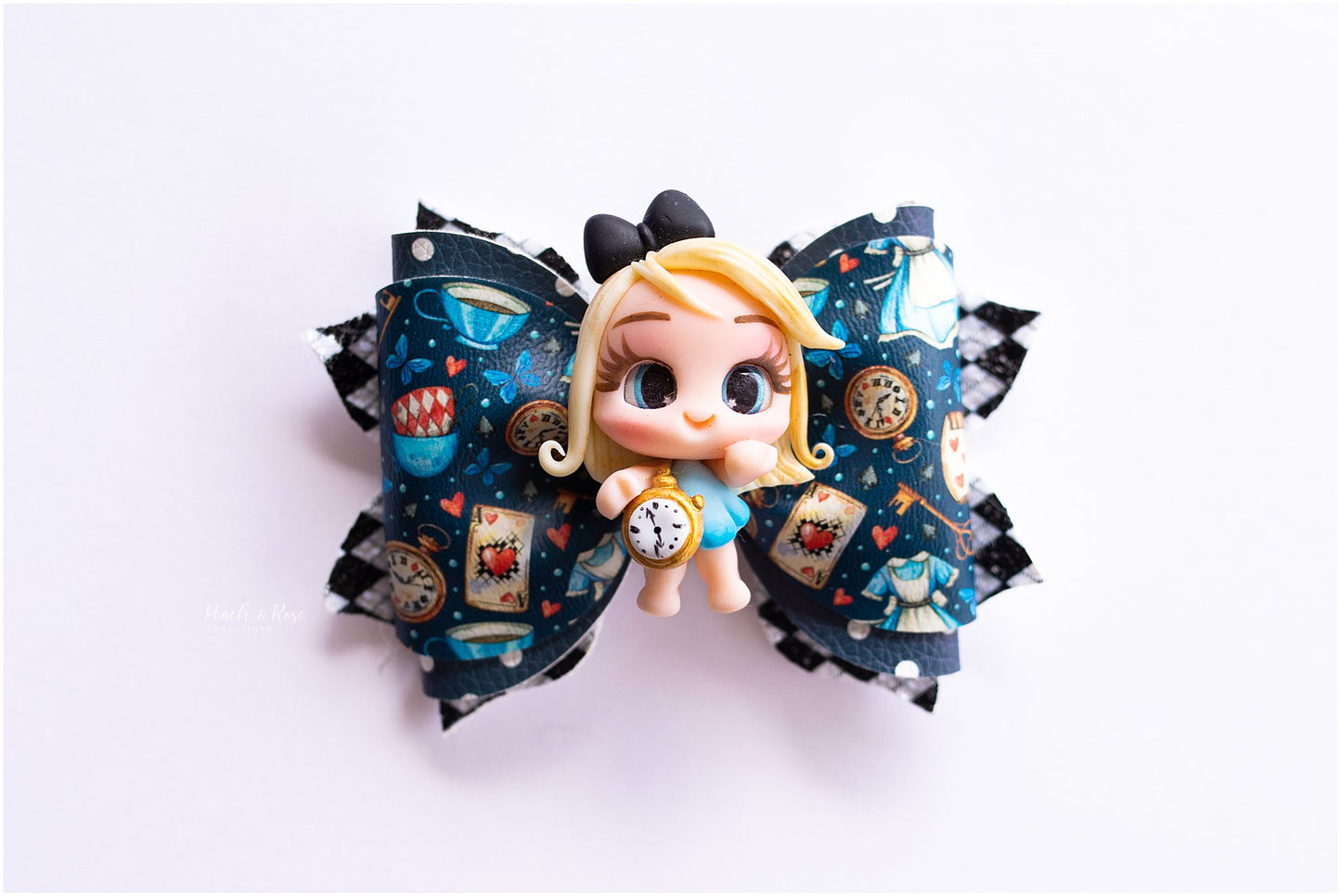 Alice Pinch Bow