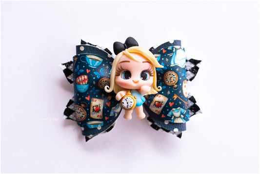 Alice Pinch Bow